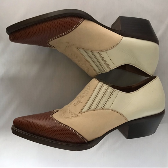 Nine West boot style ankle shoes - Picture 11 of 16